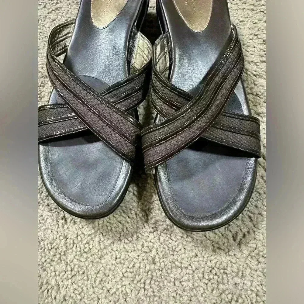 COLE HAAN‎ AIR 11B Leather Sandals Women Brown Wedge Cross Strap Shoe